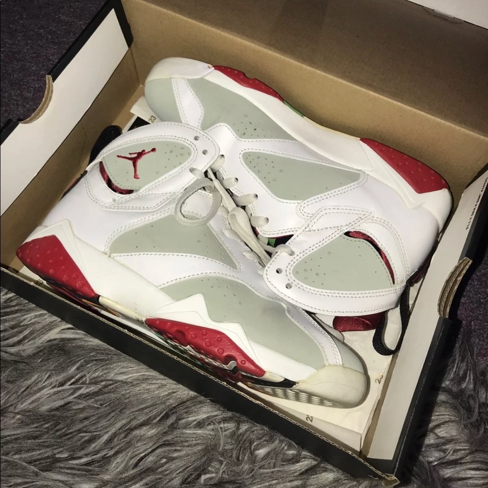 Jordan Hares size 6y